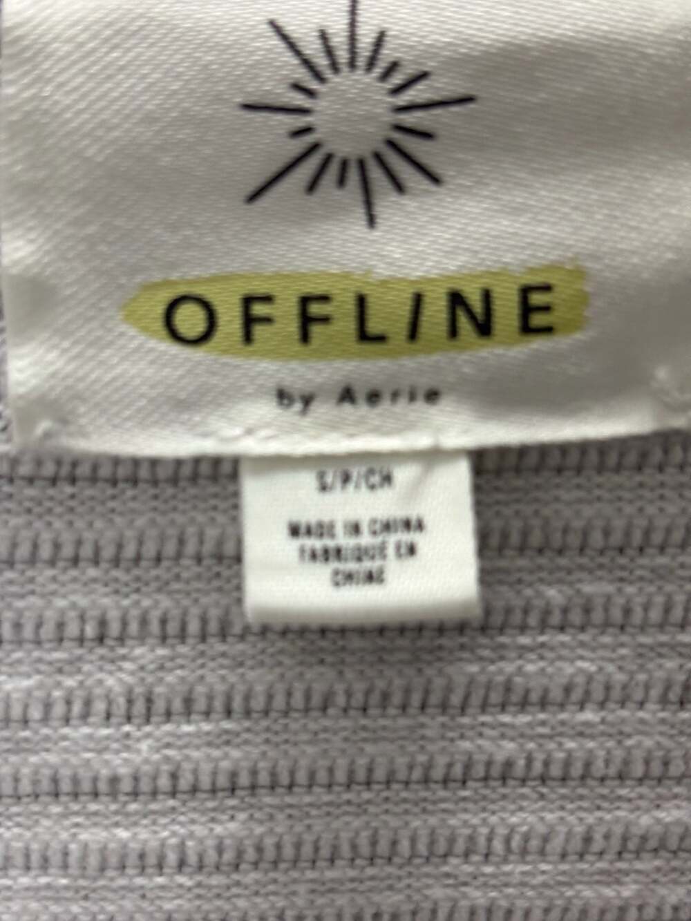 Offline by Aerie Ribbed Zip Sweater Size S White Thumbholes - Picture 2 of 7